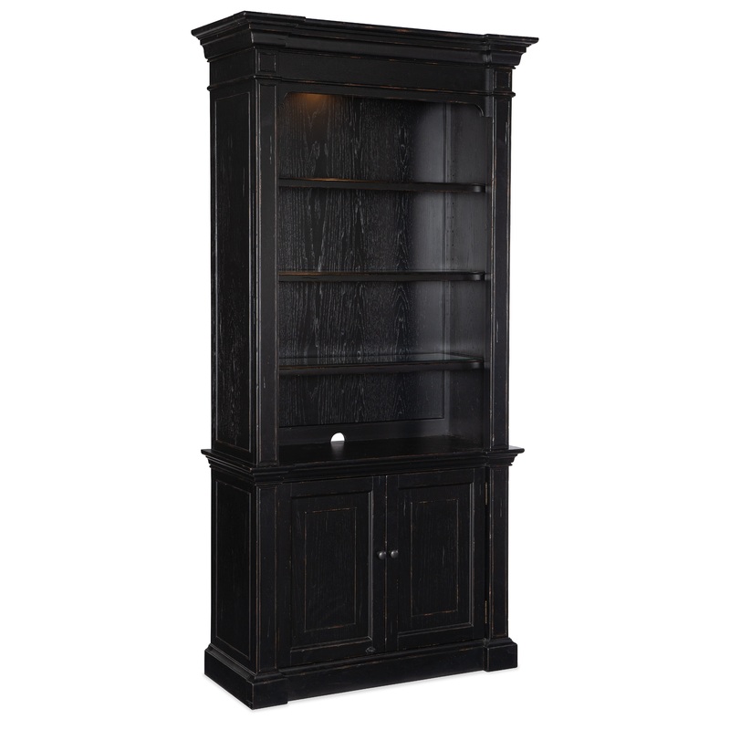 Bristowe – Bookcase