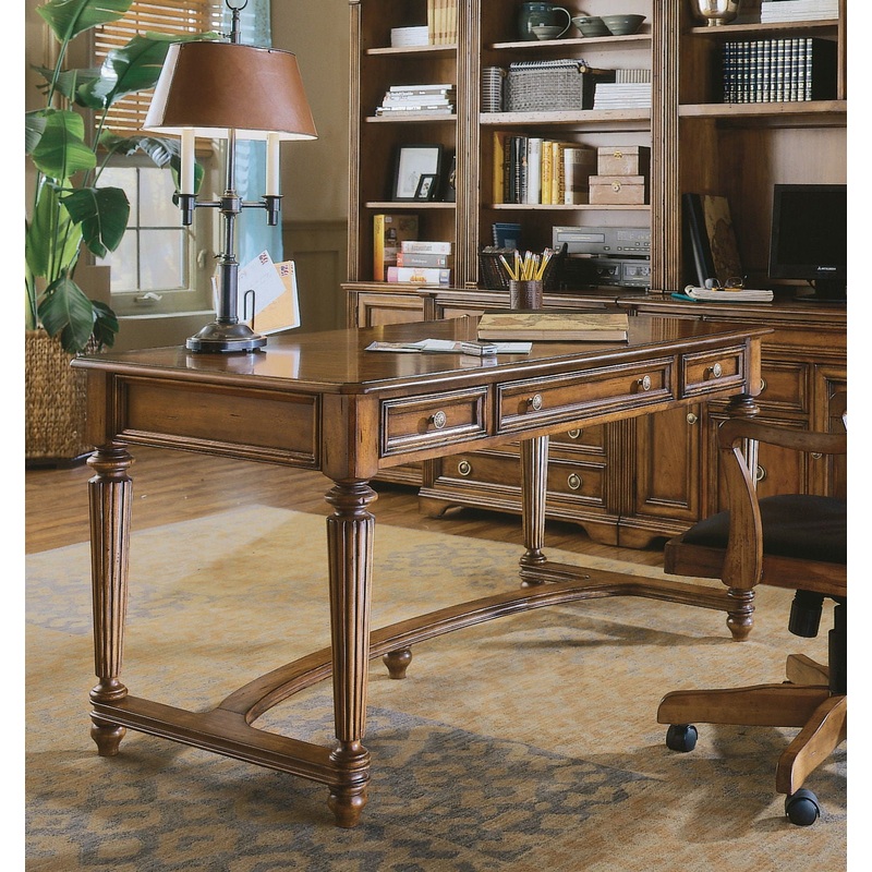 Brookhaven – Leg Desk