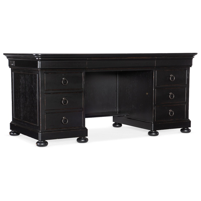 Bristowe – Executive Desk