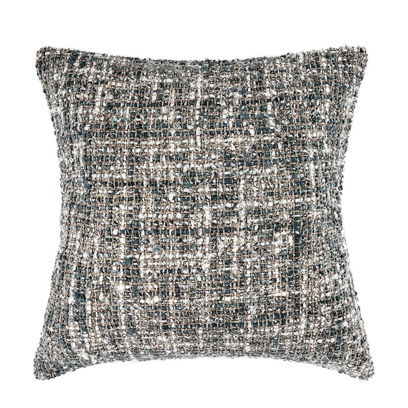 VC Porter – Pillow