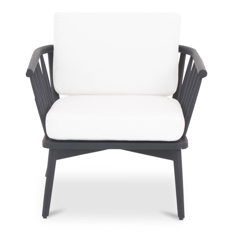 Wren – Outdoor Lounge Chair – Warm White