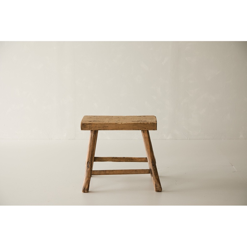 (GAZ154-AF17) Vintage Ranch Stool (22x23x20)