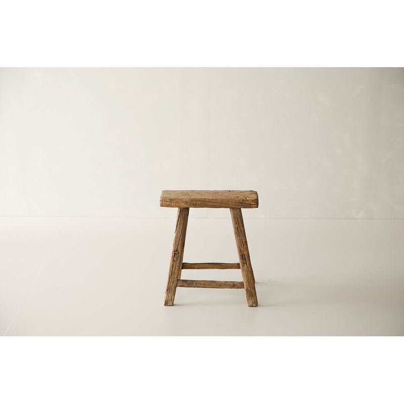 (GAZ154-AF22) Vintage Ranch Stool (19x10x20)