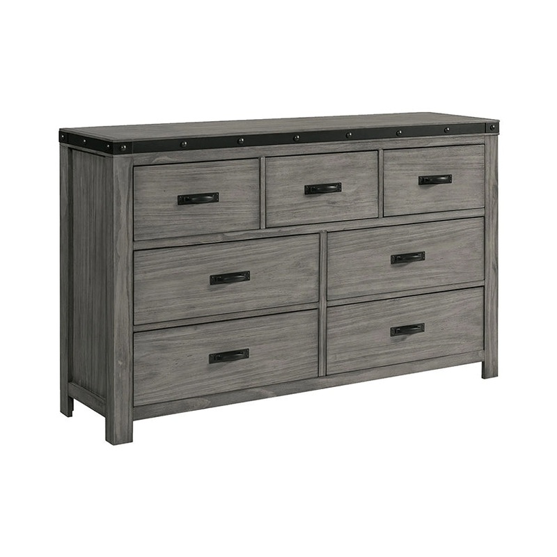 Wade – 7-Drawer Dresser – Black Finish