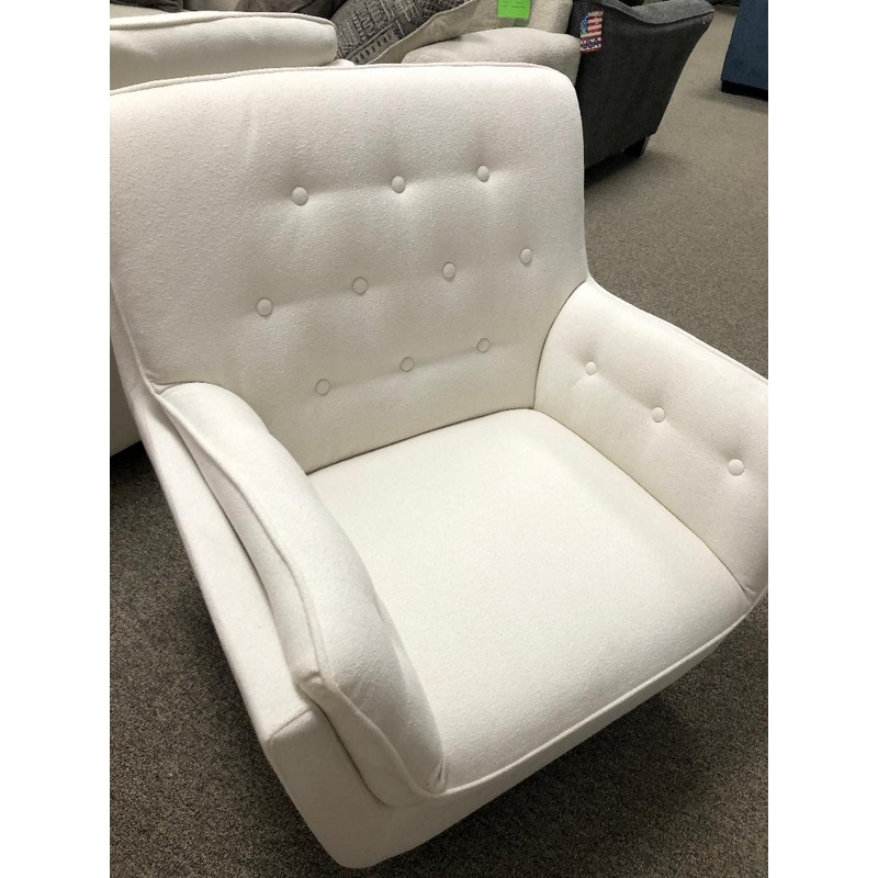 Swivel Chair – Off-white