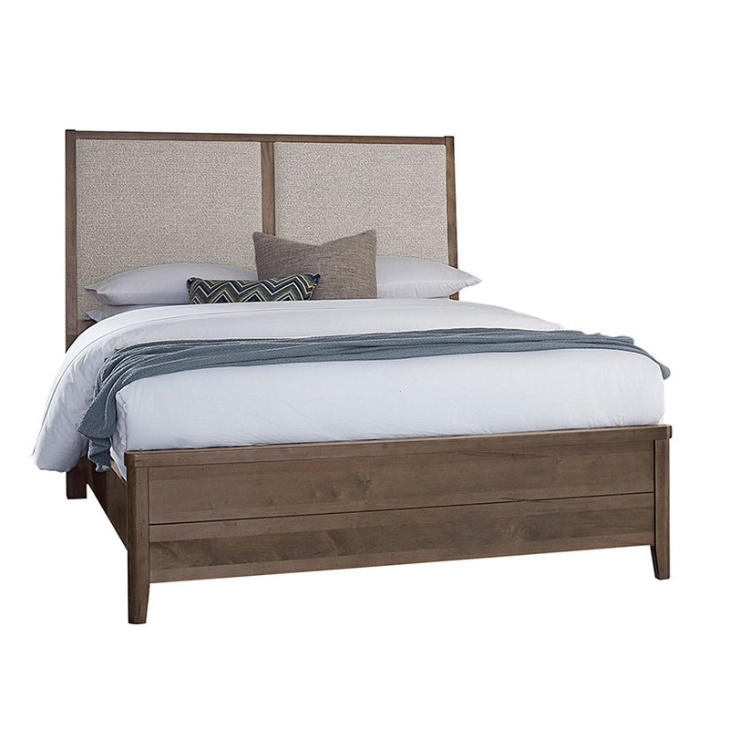 Woodbridge – California King Upholstered Bed with Grey Fabric – Dark Cashmere