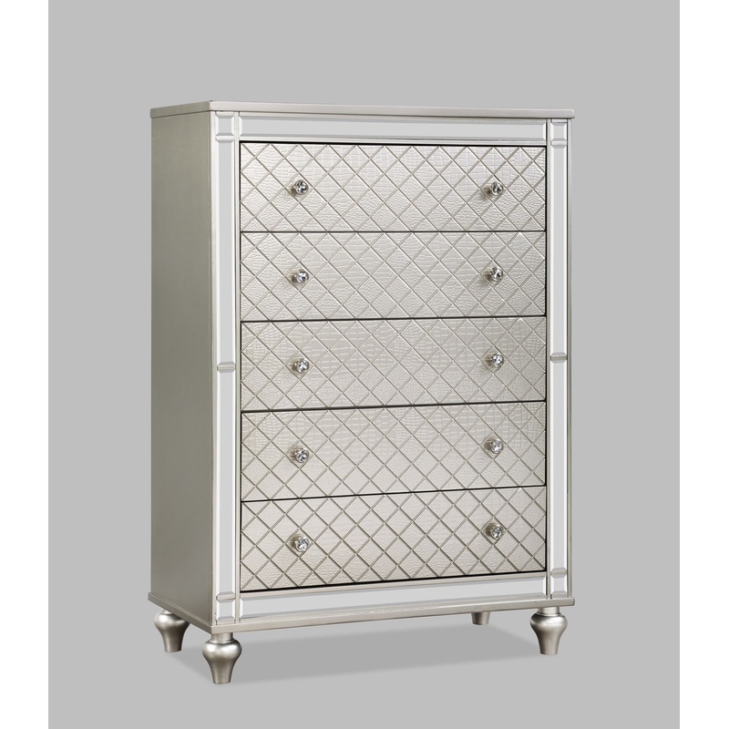 Cristian – Chest – Champagne