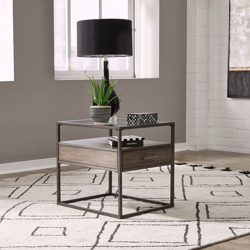 Jamestown – End Table – Tobacco