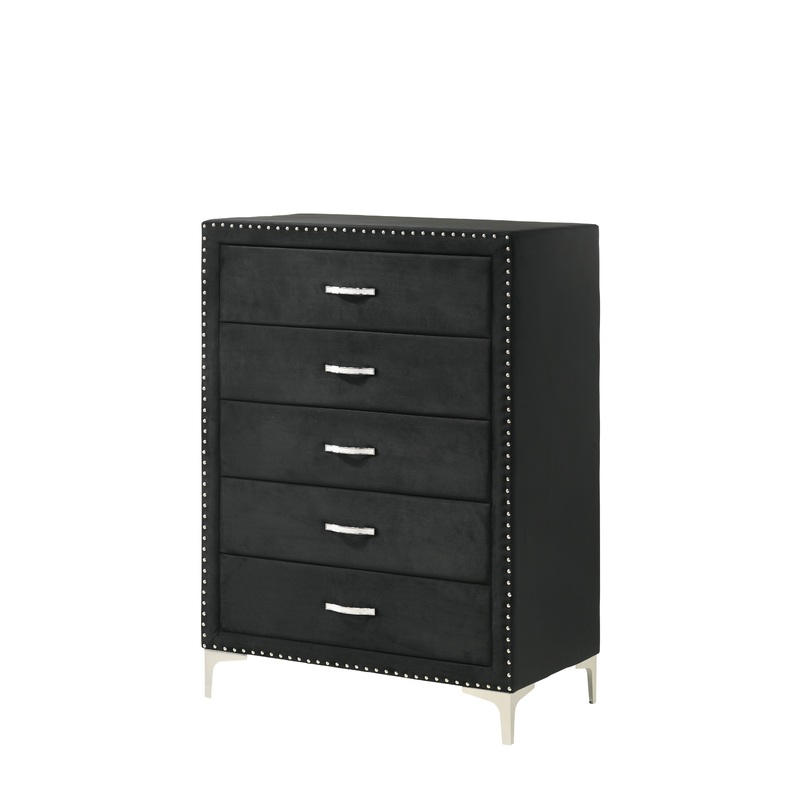 Lucinda – Chest