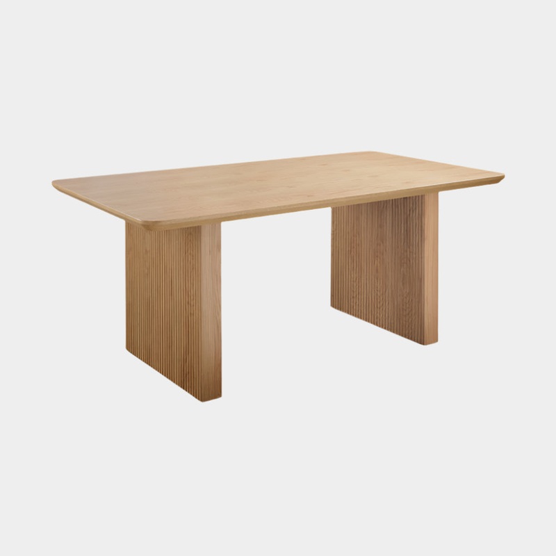 Pauline Dining Table: Oak Veneer