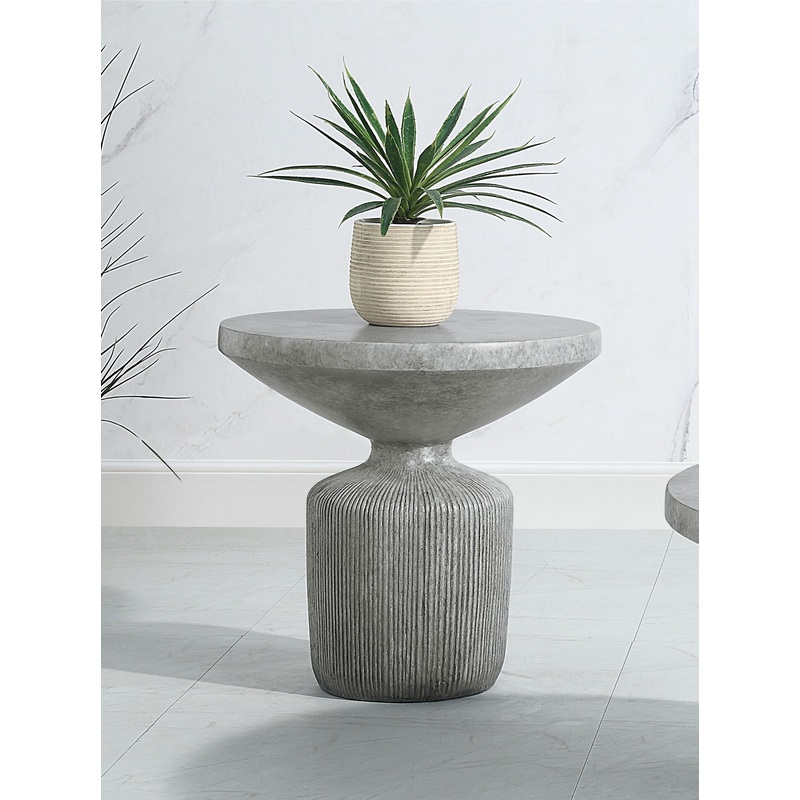 Laddie – Weathered Table