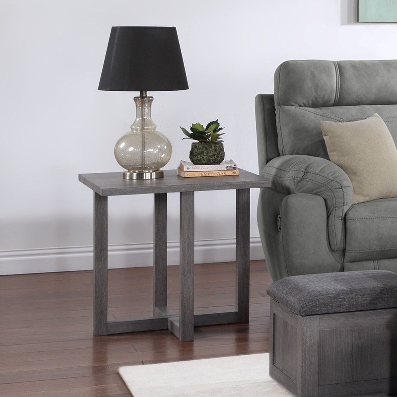 Moseberg – 24″ End Table
