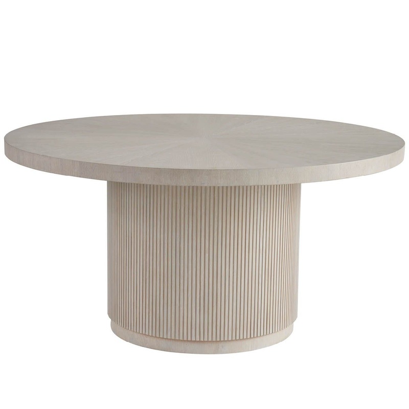 Avaline – Carmen Round Table