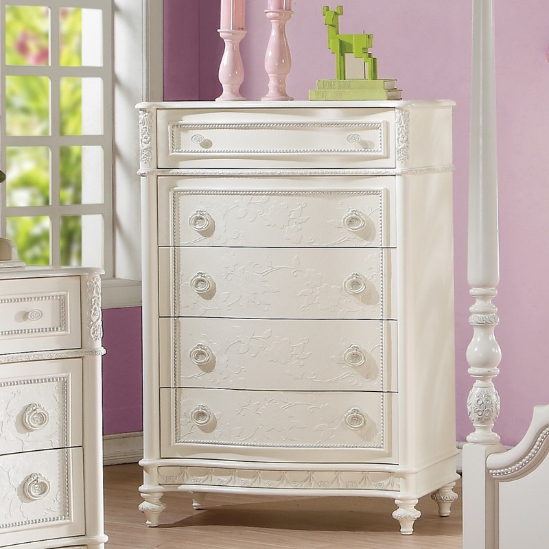Dorothy – Chest – White