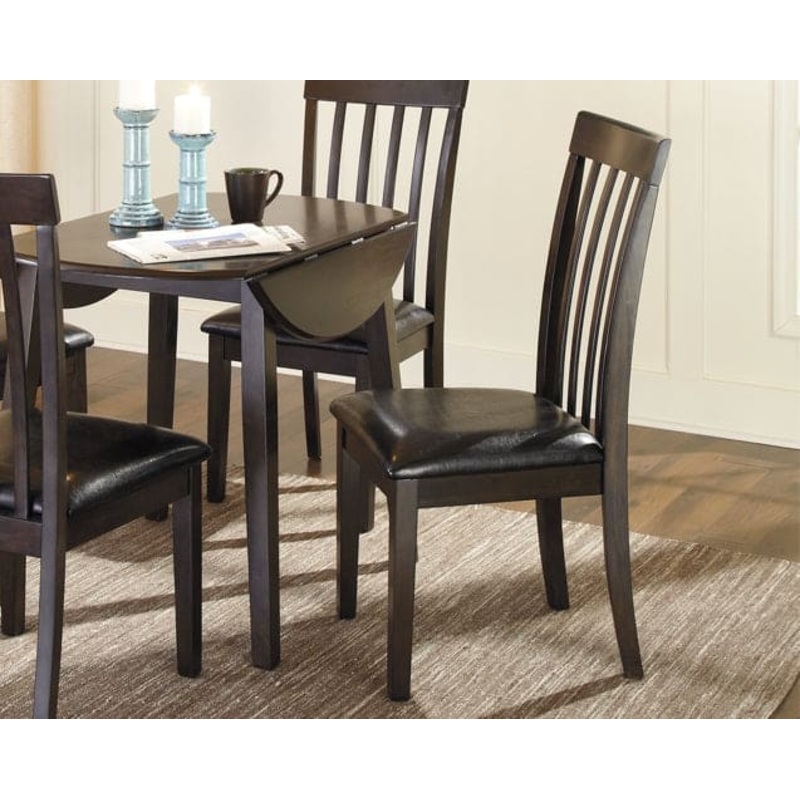 Ashley Express – Hammis Dining UPH Side Chair (2/CN)